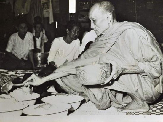 หลวงพ่อกวย-ชุตินฺธโร-11 หลวงพ่อกวย-ชุตินฺธโร-11